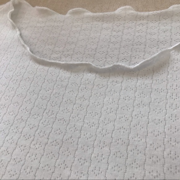 πSALE!!π 90s y2k Style Dainty White Lettuce Trim Cut Crop Top Size Small - Picture 5 of 5